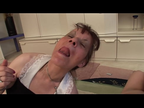 ❤️ Divām vecmāmiņām un vectētiņam ir sekss trijatā Sekss video pie lv.8kpornvids.ru ❌️❤